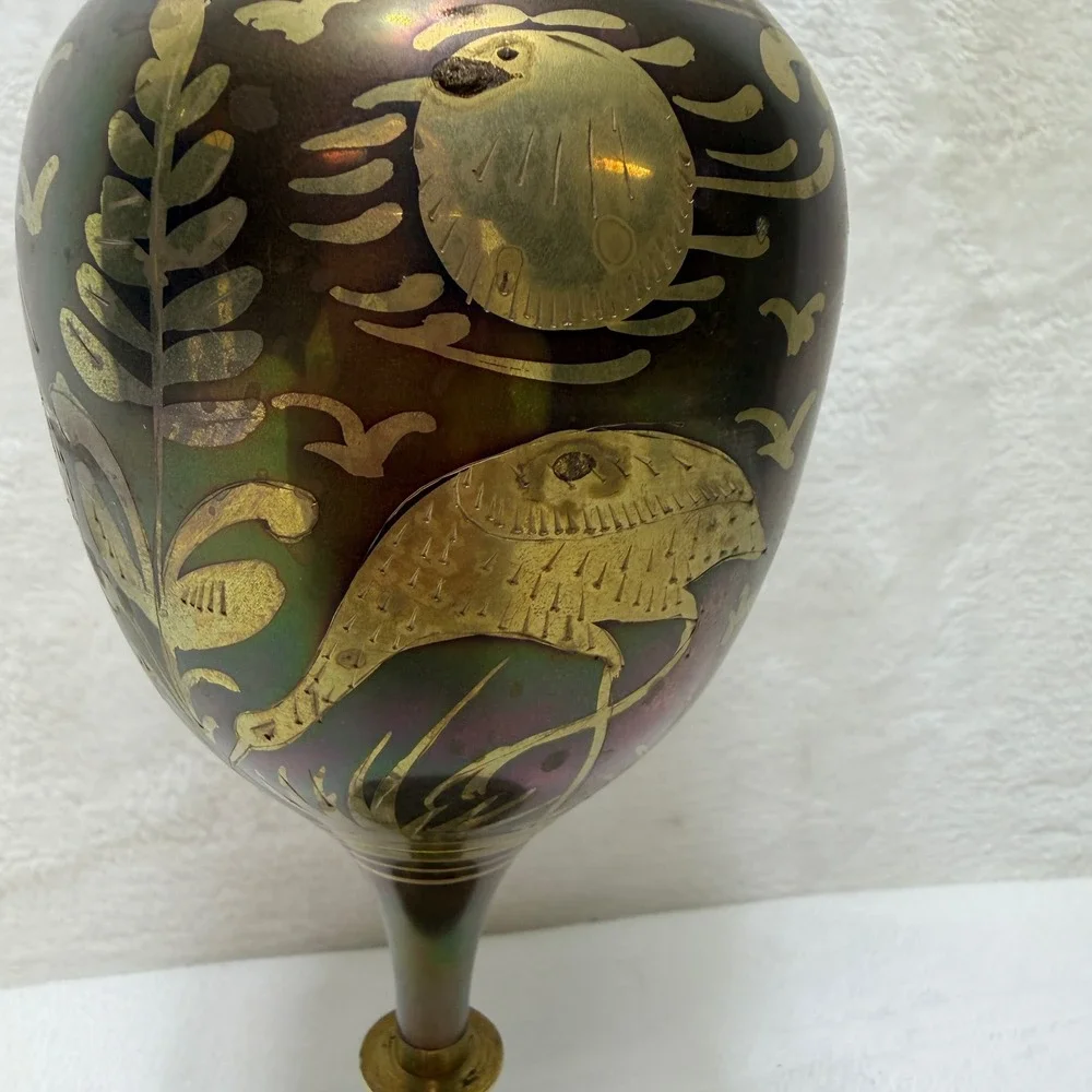 VTG Iridescent Brass Vase Etched Heron Floral Scalloped Rim Pedestal‎ 12 inch
